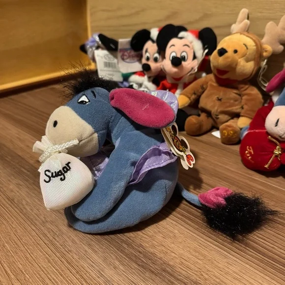 NWT 7 Disney 8” Christmas Mickey, Minnie, Pooh, Eeyore Plush Vintage 1990’s Lot - Picture 11 of 15